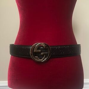 Women’s Gucci Black Guccissima Leather Gold Interlocking G Buckle Belt